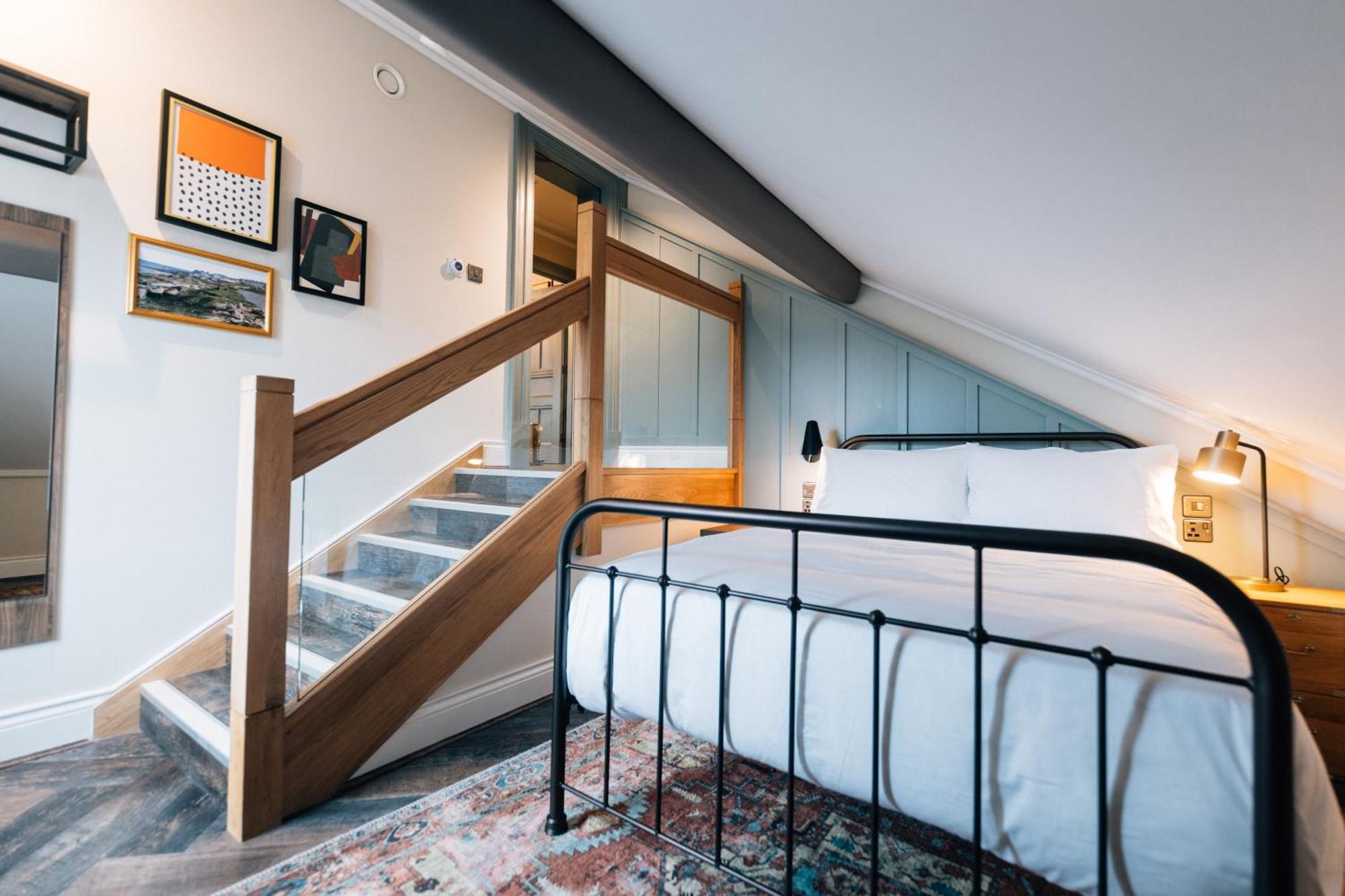 Bank Apartments Portrush Bagian luar foto