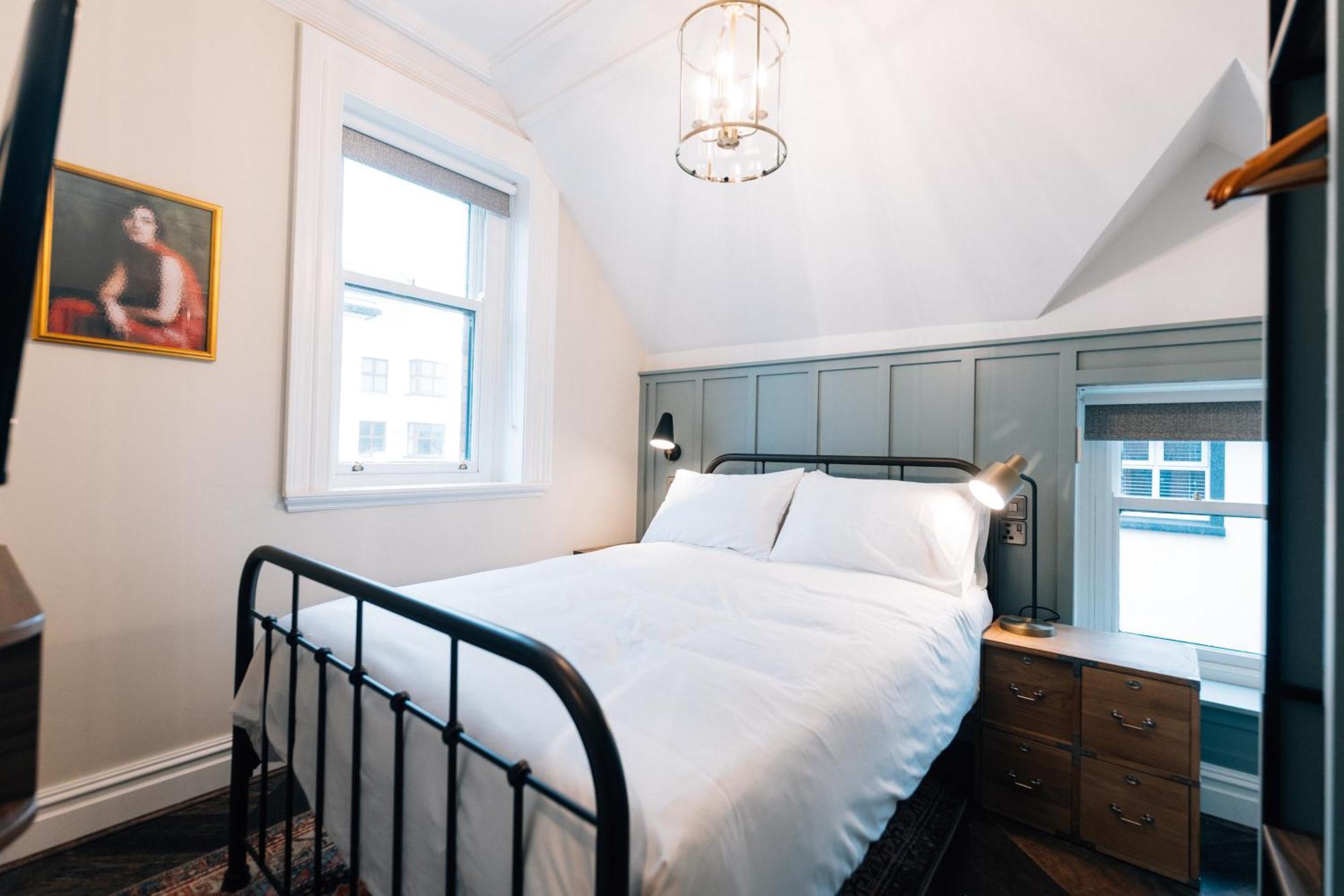Bank Apartments Portrush Bagian luar foto